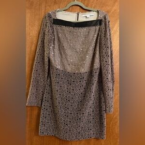 Diane Von Furstenberg Grey Sheath Dress Long Sleeve